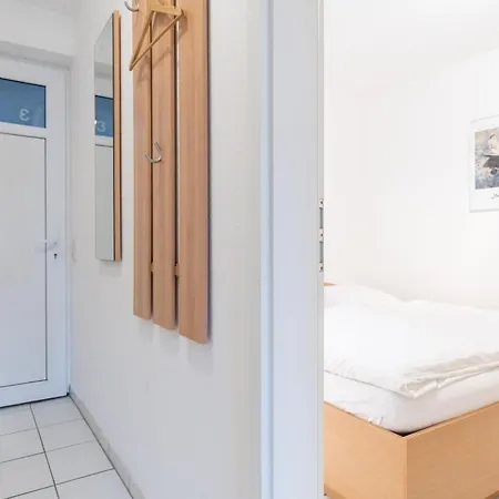 Haus Roland, 03 아파트 치노비츠